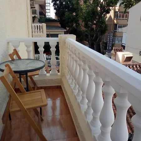 M.t.lni18 Apartamento En Segunda Linea De Playa * Torremolinos